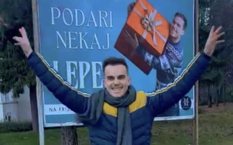 Na jumbotu smo!